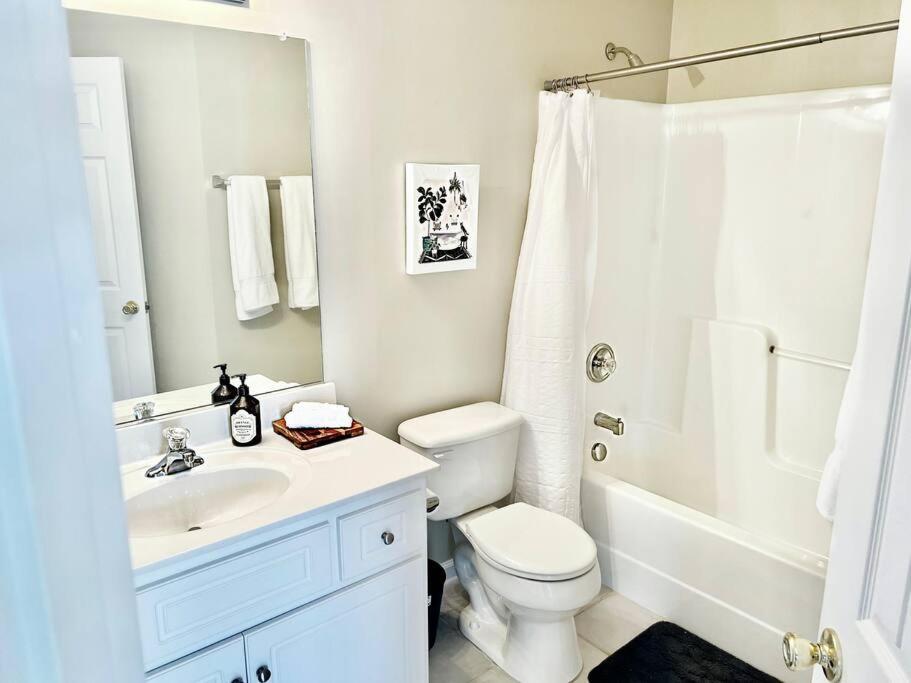 The Home Place & Prime Location Near I-20 Martinez Bagian luar foto