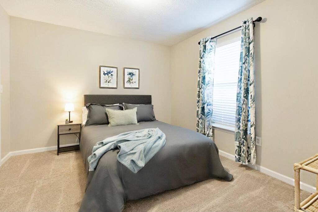 The Home Place & Prime Location Near I-20 Martinez Bagian luar foto